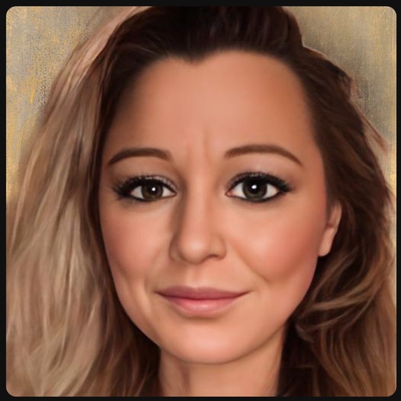 Poshmark Ambassador Jesse ⭐️ 5 Star Seller ⭐️ - Picture 7 of 16